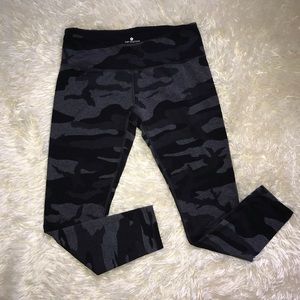 Tuff Athletics camo leggings